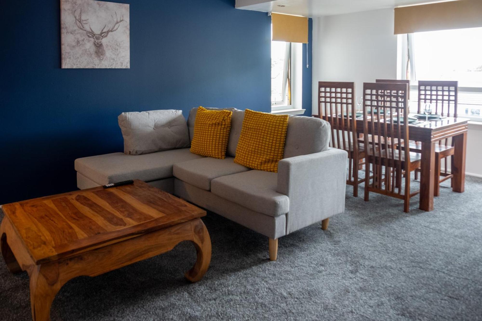 Mossend 2 Bedroom Beautiful Apartment In Motherwell מראה חיצוני תמונה